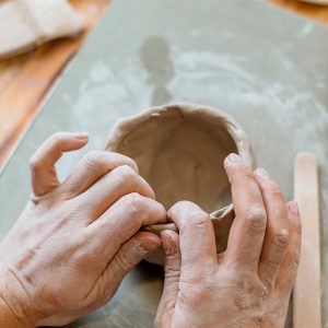 Laboratorio base di ceramica: "Assaggi d’Argilla” [CUSAGO]